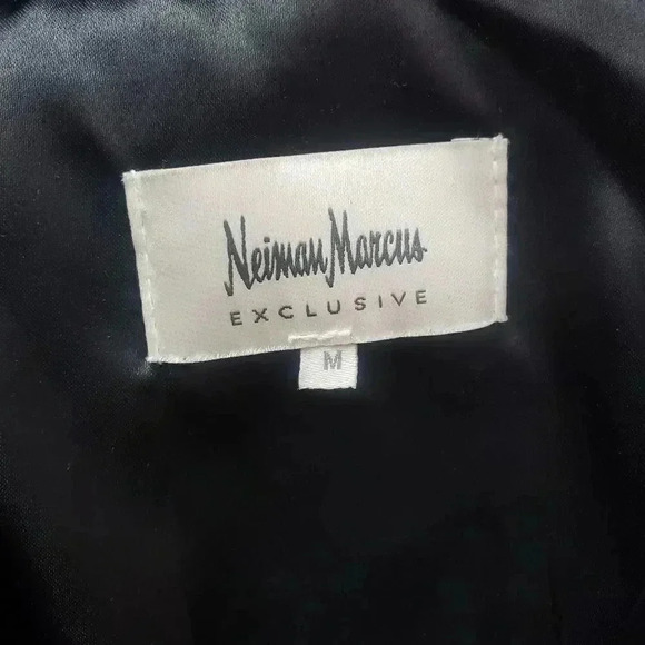 Neiman Marcus Exclusive Black Suede Jacket - Picture 4 of 8